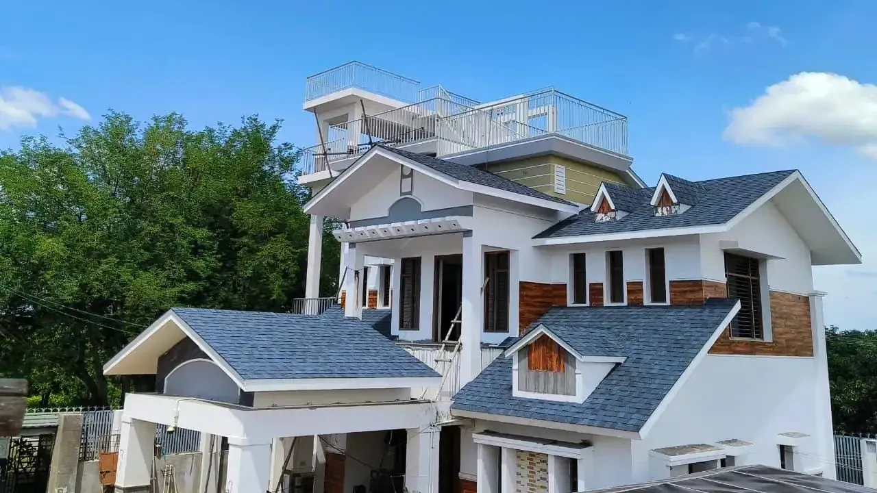Modern house with premium asphalt roofing shingles in Chennai