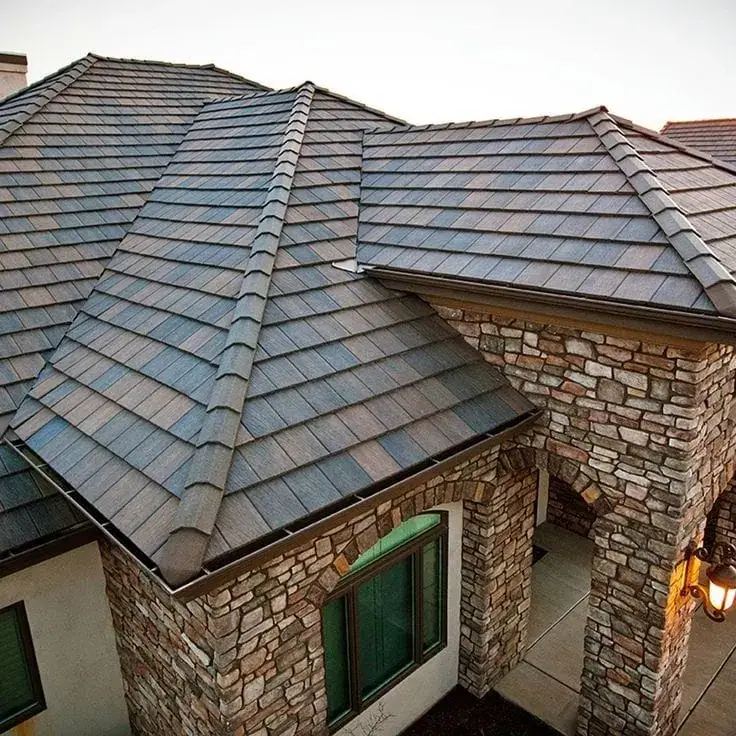 Saint Gobain premium asphalt roofing shingles on a home